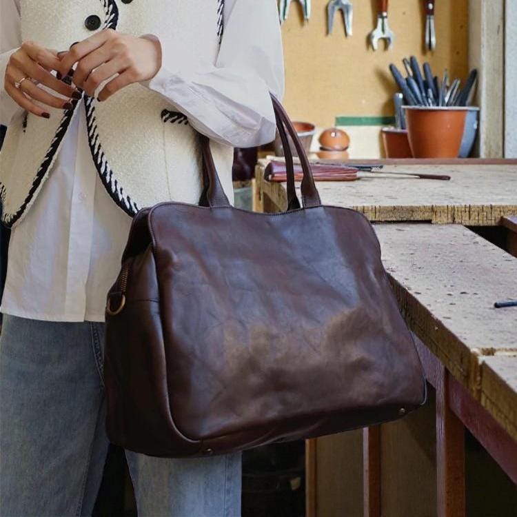 Large Genuine Leather Laptop Tote Bag for Women – Vintage Cowhide Shoulder Handbag Business Travel Weekender