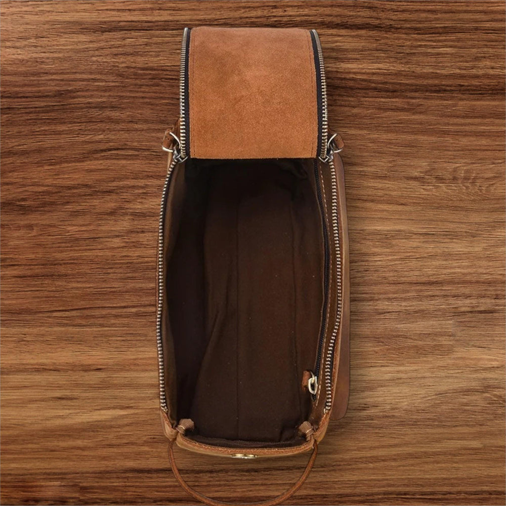 Horse Leather Travel Toiletry Bag, Vintage Genuine Leather Clutch Pouch, Unisex Dopp Kit Organizer