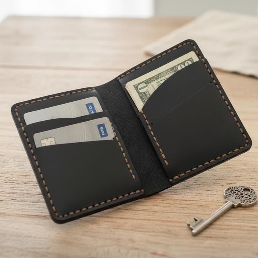 Vintage Crazy Horse Leather Card Holder for Men, Handmade Genuine Cowhide Slim Wallet, Minimalist Business Credit Card Case