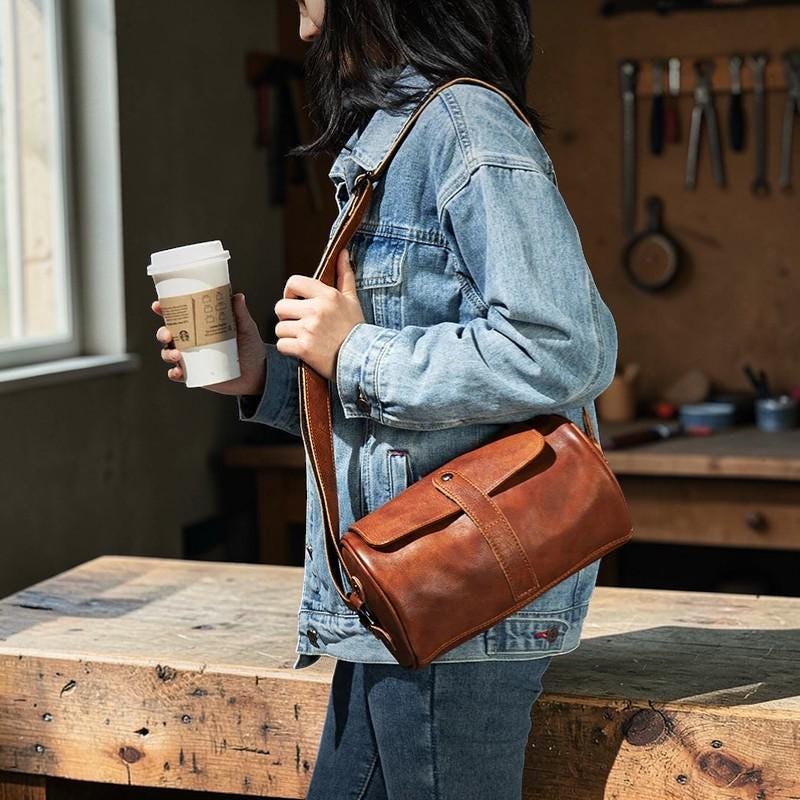 Vegetable Tanned Leather Cylinder Bag, Round Crossbody Satchel for Men and Women, Distressed Leather Drum Bag, Unisex Vintage Shoulder Bag