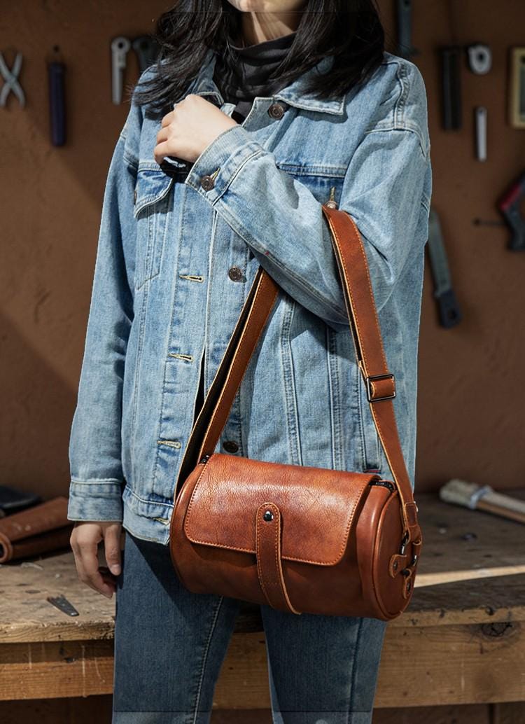 Vegetable Tanned Leather Cylinder Bag, Round Crossbody Satchel for Men and Women, Distressed Leather Drum Bag, Unisex Vintage Shoulder Bag