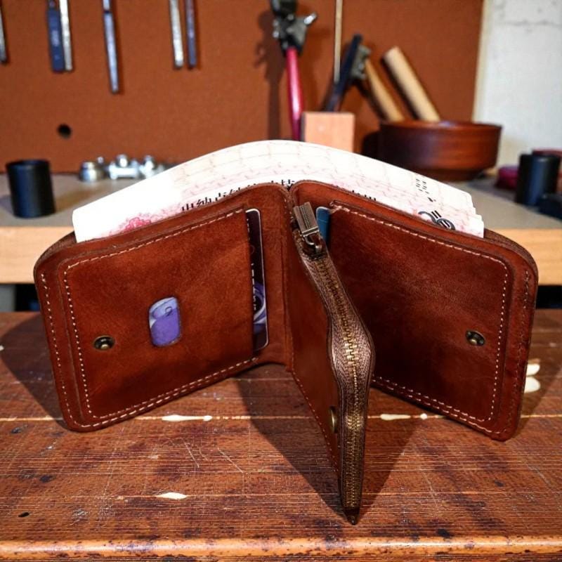Vertical Leather Wallet for Men, Personalized Minimalist Bifold, Genuine Cowhide Retro Wallet, Slim Card Holder